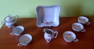 Porcelana Stołowa Wałbrzych- zestaw z dużą salaterką zdobiony złotem