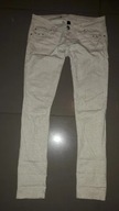 Spodnie damskie Rurki Stradivarius 38 M panterka