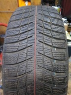 Bridgestone Blizzak LM001 215/55 R17 6,7mm