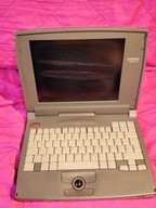 Stary retro laptop Compaq 2860e Armada 1110