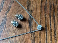 Złote kolczyki łańcuszek białe złoto diamenty