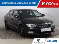 Skoda Superb 1.6 TDI, Navi, Xenon, Klima