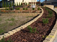 Palisada łupana, cegła, obrzeże 77x11x10 Bia./Żół.