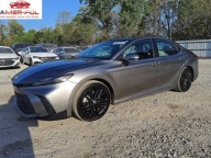 Toyota Camry SE 2025 2.5 Hybryda 225KM