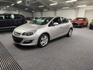 Opel Astra J 1.4 Turbo 140 KM