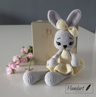 Króliczek na szydełku zając lalka prezent HANDART
