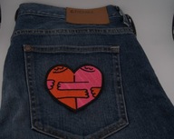 Naszywka Haftowana SERCE TULAS Przytulaski – 9 x 10 cm