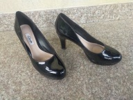 CLARKS nr 37/4D wygodne klasyczne czarne czółenka skóra