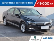 VW Passat 2.0 TDI, Salon Polska, Serwis ASO