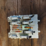 SKRZYNKA BEZPIECZNIKÓW VOLVO V40 II 31412887