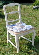 Poduszka na Krzesło Pikowana Wiązana Falbanka 45cm