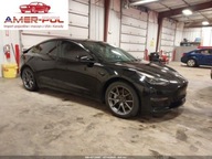 Tesla Model 3 Long range dual motor all-wheel drive Elektryczny 425KM