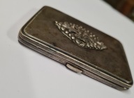 etui kieszonkowe typ papierośnicy styl secesyjny metal ornament roślinny