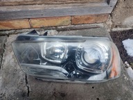 Lampa przód lewa xenon żarnik przetwornica Charger 11-14 uszkodzona