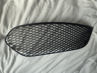 Kratka zderzaka prawa przód A1178851822 W117 CLA Mercedes