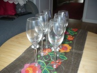 Kieliszki do nalewek lub likieru.