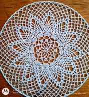 Serwetka .szydełk.na obręczy met.30 cm