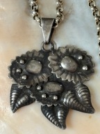 Warmet Agmet zawieszka wisiorek stara srebrna słoneczniki kwiaty