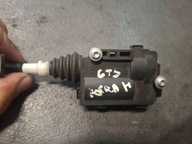 Siłownik klapki paliwa 13111599 Opel Corsa E