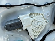 Silnik podnośnika szyby przód lewy Audi A4 B8 LIFT 12-15r 8K0959801A