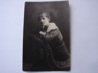 Sieradz - dziewczyna, fryzura, modelka - stare zdjęcie