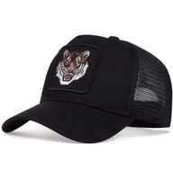 Czapka z haftem TYGRYS – czarna truckerka unisex