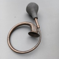 Stara trąbka miedziana