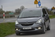 Opel Zafira 1.6 CDTI nawi kamera hak 7 osobowy