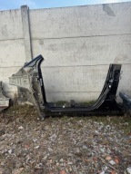 TOYOTA YARIS IV 2022r ĆWIARTKA LEWY PRZÓD +SŁUPEK ŚRODKOWY PRÓG