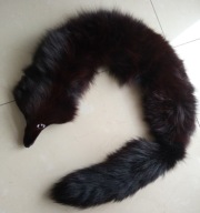 Kołnierz czarny lis ogon kita 113cm gruby okazały