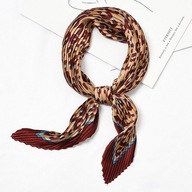 APASZKA Chustka SATYNA JEDWABNA Plisowana 55x55cm