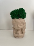 Doniczka betonowa z mchem chrobotkiem