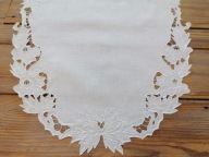 LNIANY OBRUS SERWETA Haft Richelieu owal 44x80 nr.8