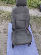 Volkswagen Golf VII 7 fotel prawy pasażera