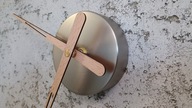 Minimalistyczny zegar ścienny, średnica ok.50cm