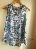 34 XS 36 S Miss Selfridge bluzka bez rękawów top w kwiaty róże luźny fason