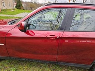 BMW X1 E84 DRZWI LEWY PRZOD LAKIER A82