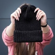 Czapka Beanie wełniana merino handmade czarna