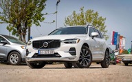 Volvo XC 60 Volvo XC60 II 2.0 B5 AWD 250KM 2.0 Benzyna 250KM