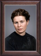 Obraz Irena Sendlerowa portret w drewnianej ramie ze szkłem