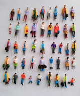 Figurki ludzi na makietę dioramę stojące malowane skala 1:87-H0-10 sztuk