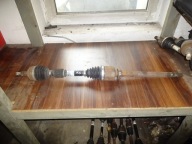 RENAULT MEGANE IV RS PÓŁOŚ PRAWA 391004166R