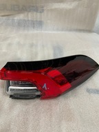 COROLLA E21 SEDAN LAMPA PRAWA TYLNA W BŁOTNIK ZWYKŁA ORYGINALNA