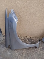 TOYOTA AURIS II BŁOTNIK PRAWY PRZÓD