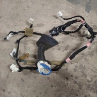 MAZDA 3 WIĄZKA DZWI LEWY PRZÓD BDG967200B