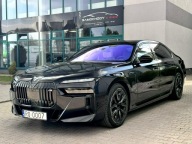 BMW M760 Gwarancja 01.29. FV 23%. Pełne wyposaż.
