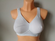 Śliczny biustonosz modelujący BODY NKD 85C
