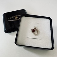 Numer 12 - biżuteria wisiorek Świat Bursztynu serduszko z kropelką srebro