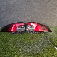 TOYOTA COROLLA E21LAMPY TYLNIE SEDAN