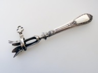 Srebrny uchwyt do kości szynki giczy cielęcej